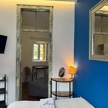 Alfama Small Appartement *