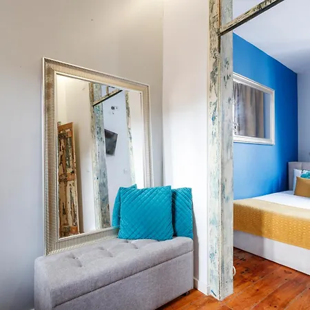 Alfama Small Apartment *