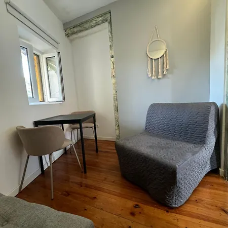 Alfama Small Apartman